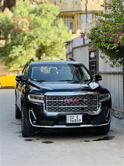 GMC Acadia